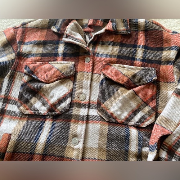 Plaid fall button down top - Picture 3 of 5